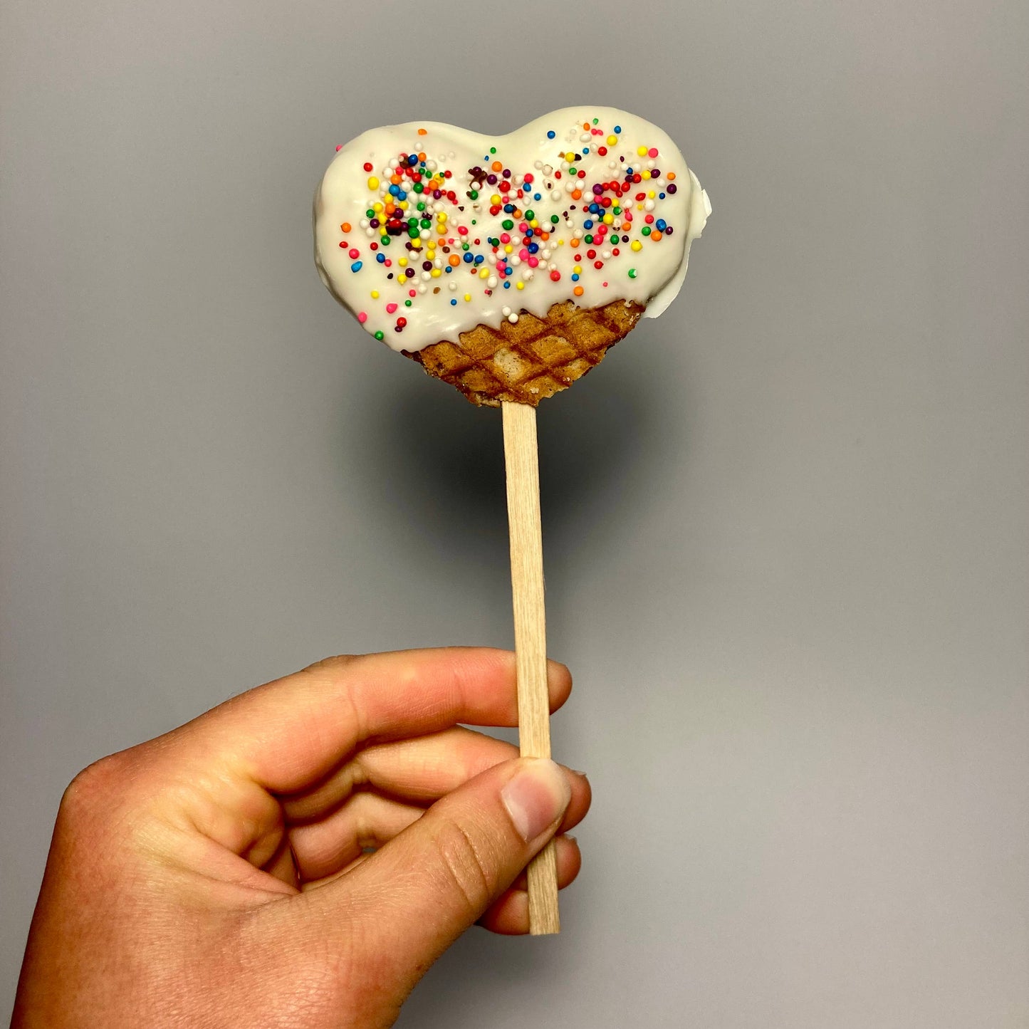 Mini Stroopwafel Lollipops: Chocolate Sprinkle / Heart