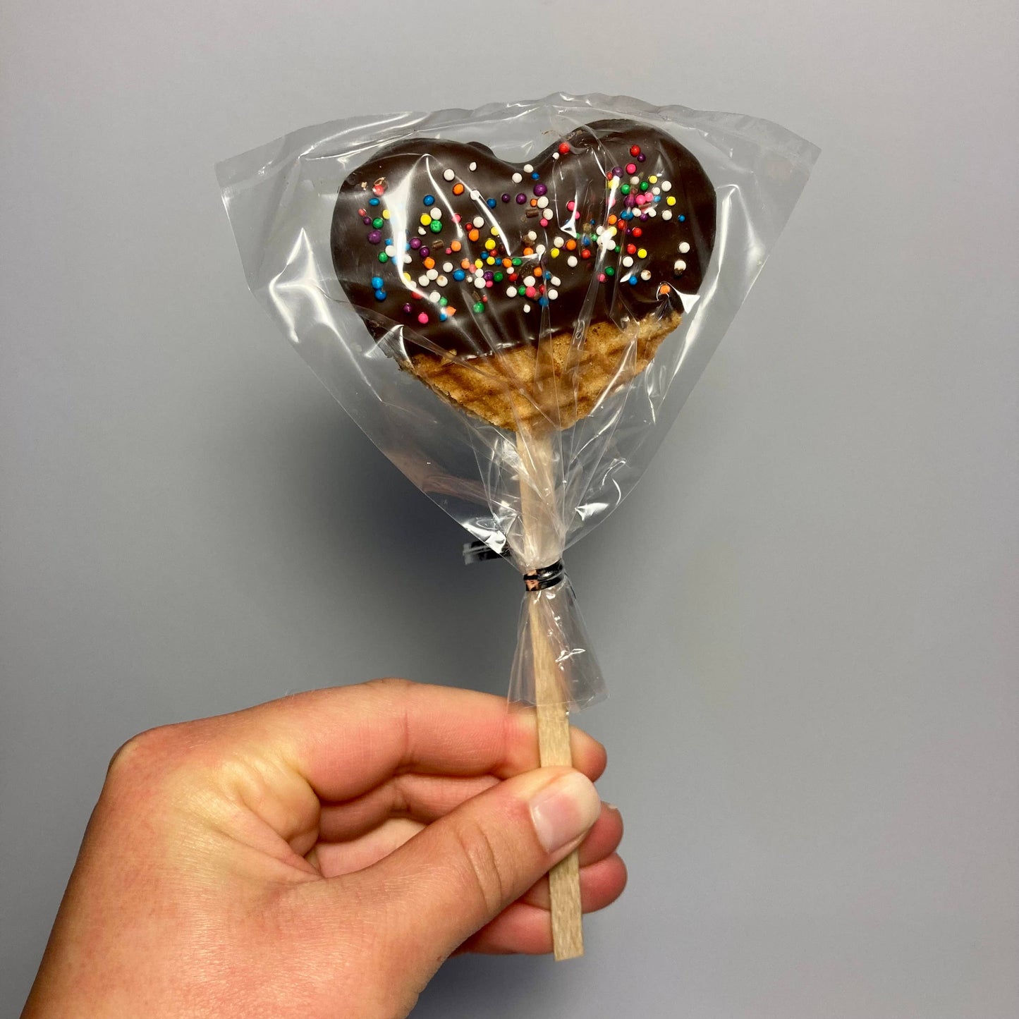 Mini Stroopwafel Lollipops: Chocolate Sprinkle / Heart