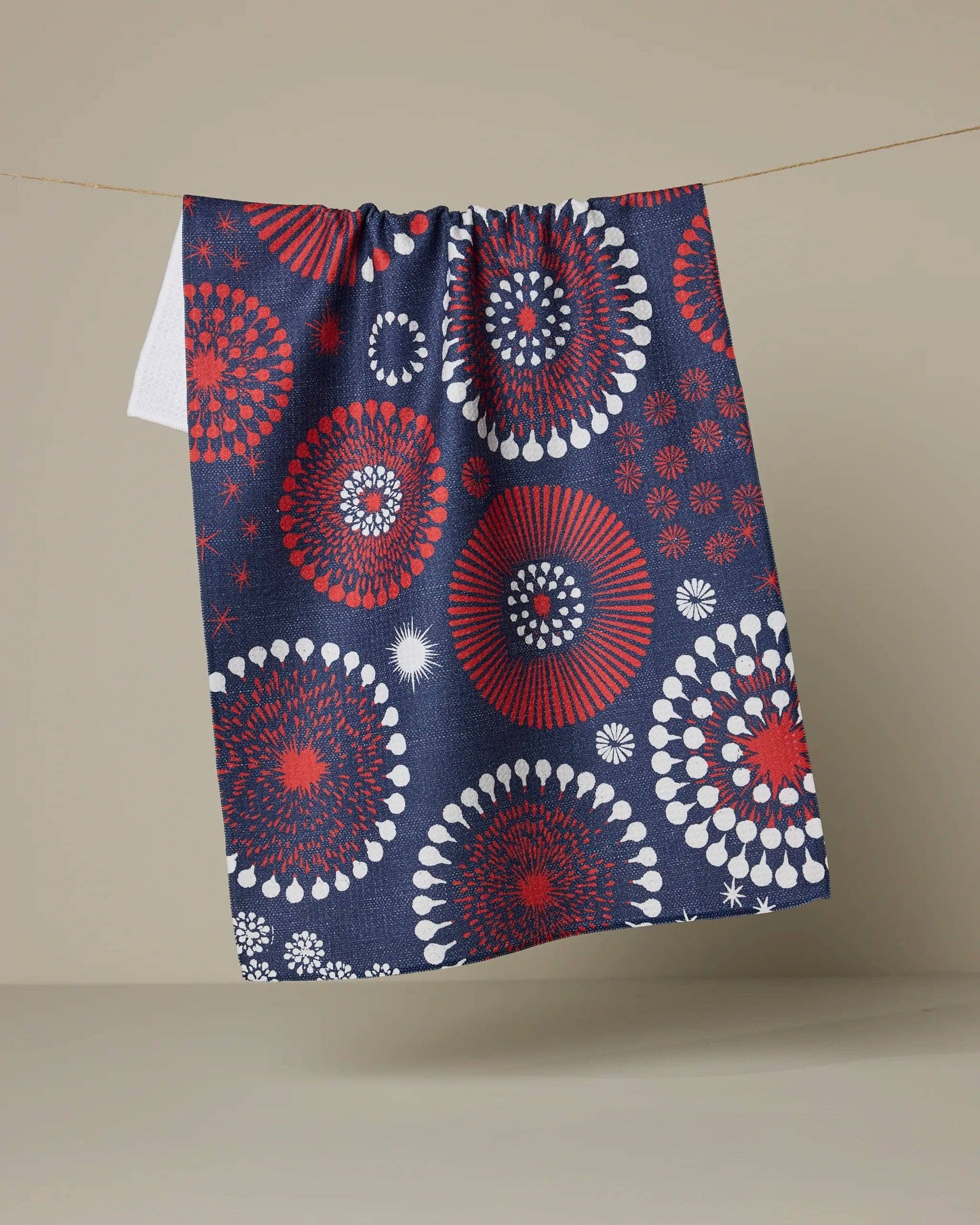 Freedom Sparks Tea Towel: Multicolor