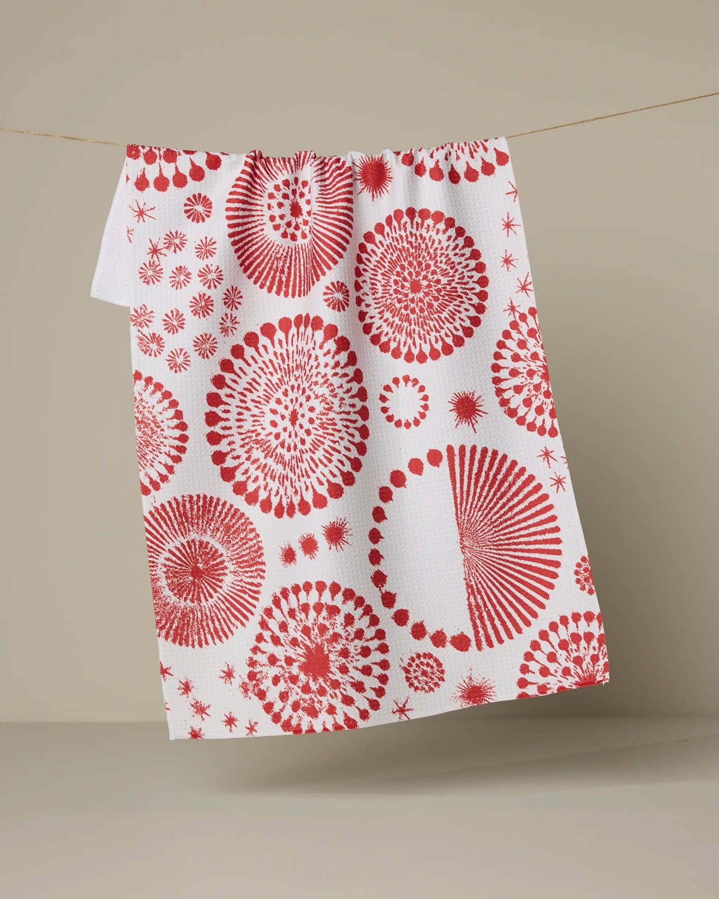 Freedom Sparks Tea Towel: Multicolor